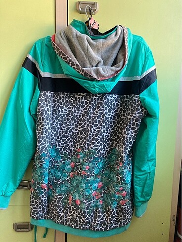 Kapişonlu - Görsel 5