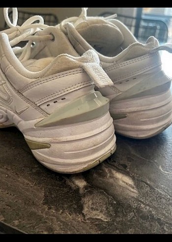 38 Beden beyaz Renk Orijinal nike ayakkabı
