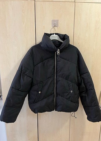 Bershka şişme mont
