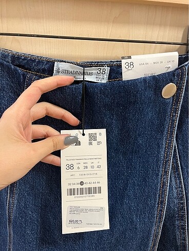 m Beden mavi Renk Stradivarius şort etek