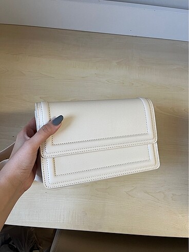  Beden Stradivarius çanta