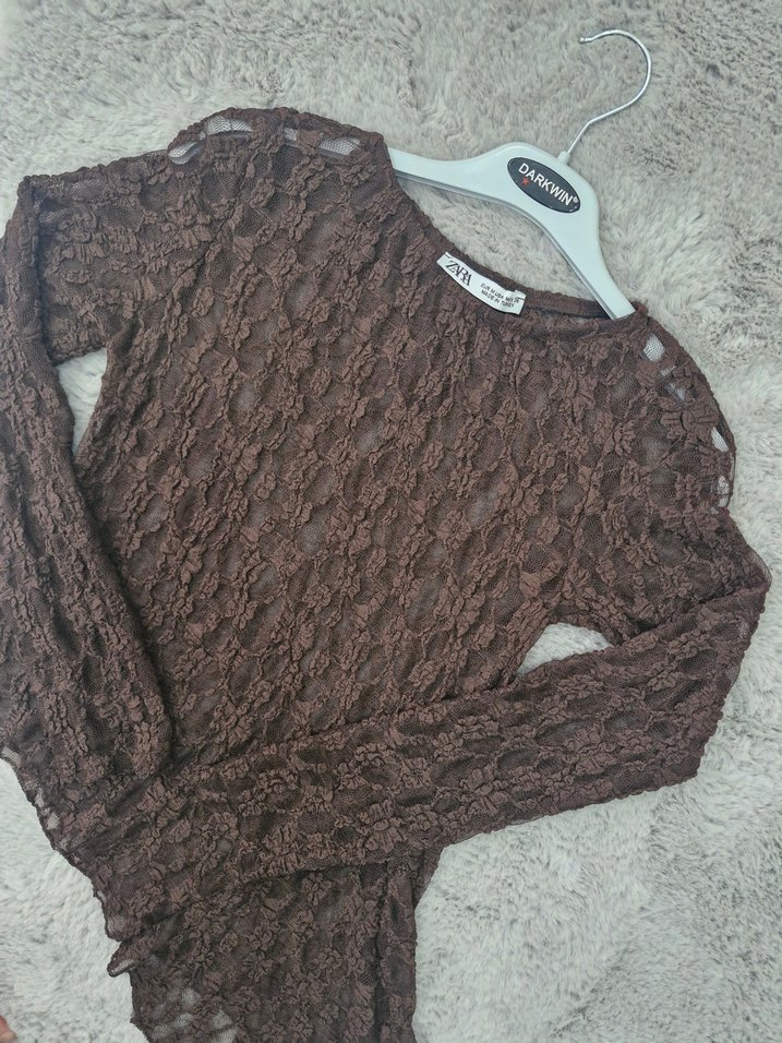 Asimetrik Kesim Dantel Bluz - Görsel 2