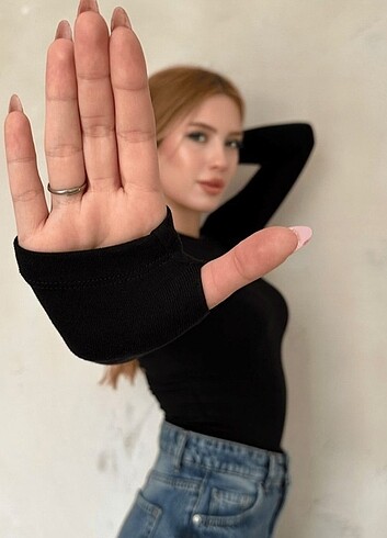 OYSHO PARMAK GEÇİRMELİ BLUZ 