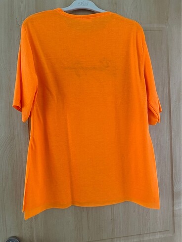 m Beden turuncu Renk Tshirt