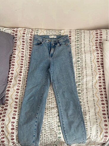 mom jean