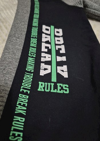 Erkek Gri Kapüşonlu Baskılı Sweatshirt - Görsel 4