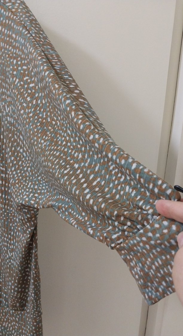 Yılan Desenli Salaş Uzun Kollu Triko Elbise - Görsel 2