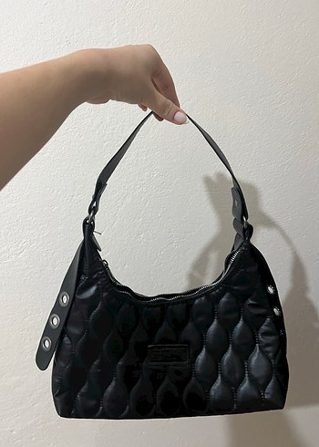 Siyah Deri Puantiyeli Kemerli Kadın Çanta - Görsel 3