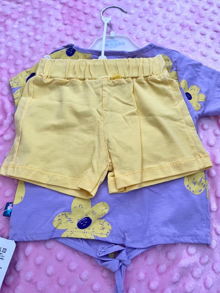 Kısa Kollu Gri Çiçekli Bebek Zıbını - Görsel 3