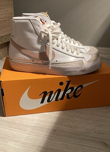 Nike nike blazer 