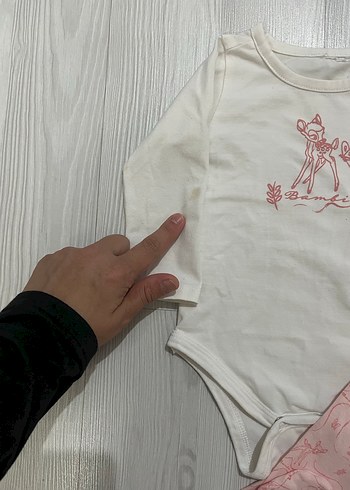 Baskılı Beyaz Bebek Kız Takımı - Görsel 3