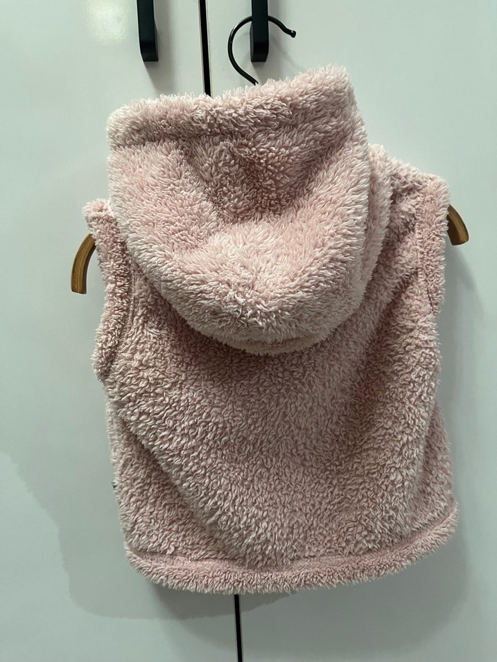 Kız Çocuk Pembe Peluş Yelek - Görsel 2