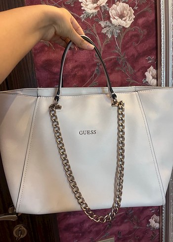 Orijinal GUESS Zincir Detaylı Beyaz Deri Kadın Çanta - Görsel 3
