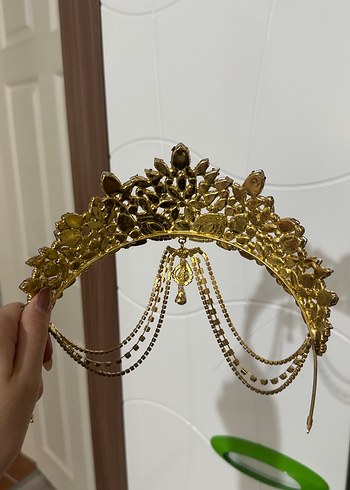 Zincir Detaylı Gold Parlak Altın Gelin Tacı - Görsel 2