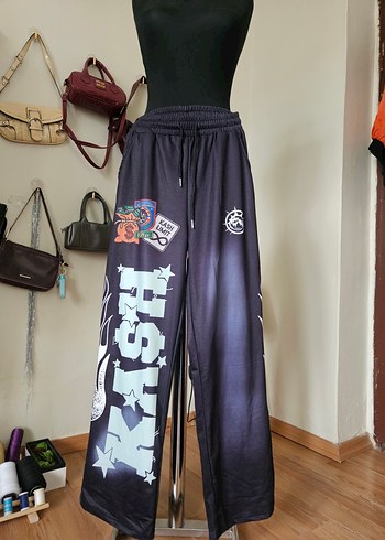 Kadın Siyah Baskılı Salaş Eşofman Altı - Görsel 2