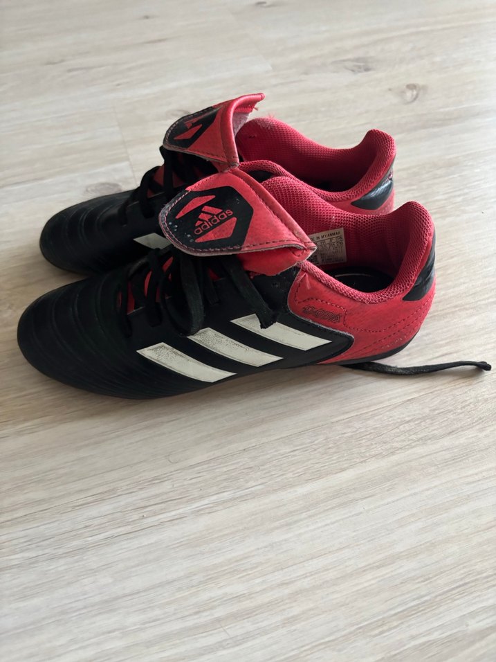 Adidas Erkek çocuk Kırmızı Siyah krampon - Görsel 3