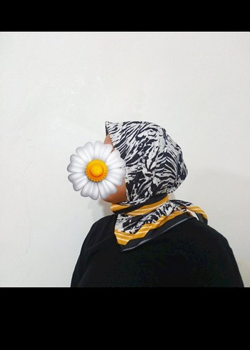 Diğer Mor Pastel Desenli Kadın esarp