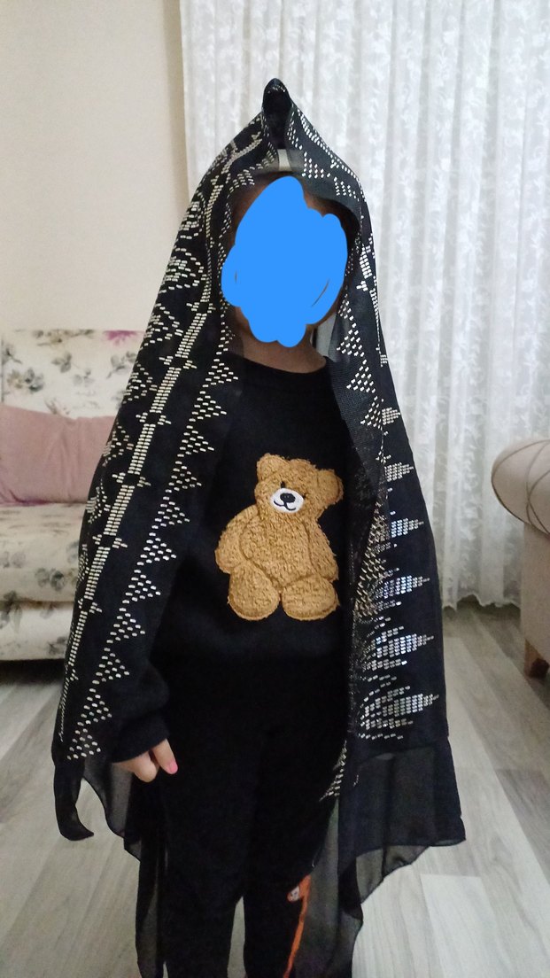 Boncuk Detaylı Siyah Kadın Şal - Görsel 2