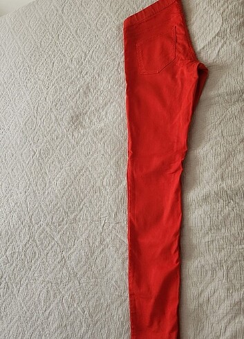 Kırmızı Pantolon  - Görsel 2