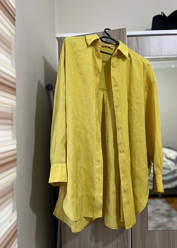 Sarı Düğmeli Keten Gömlek - Görsel 2