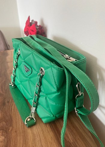 Zincir Detaylı Yeşil Deri Kadın Çanta Prada - Görsel 2