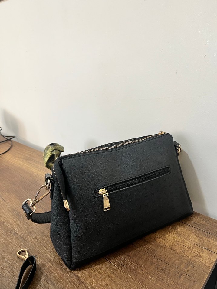 Siyah HAKİKİ DERİ Kemer Detaylı Kadın Çanta - Görsel 3