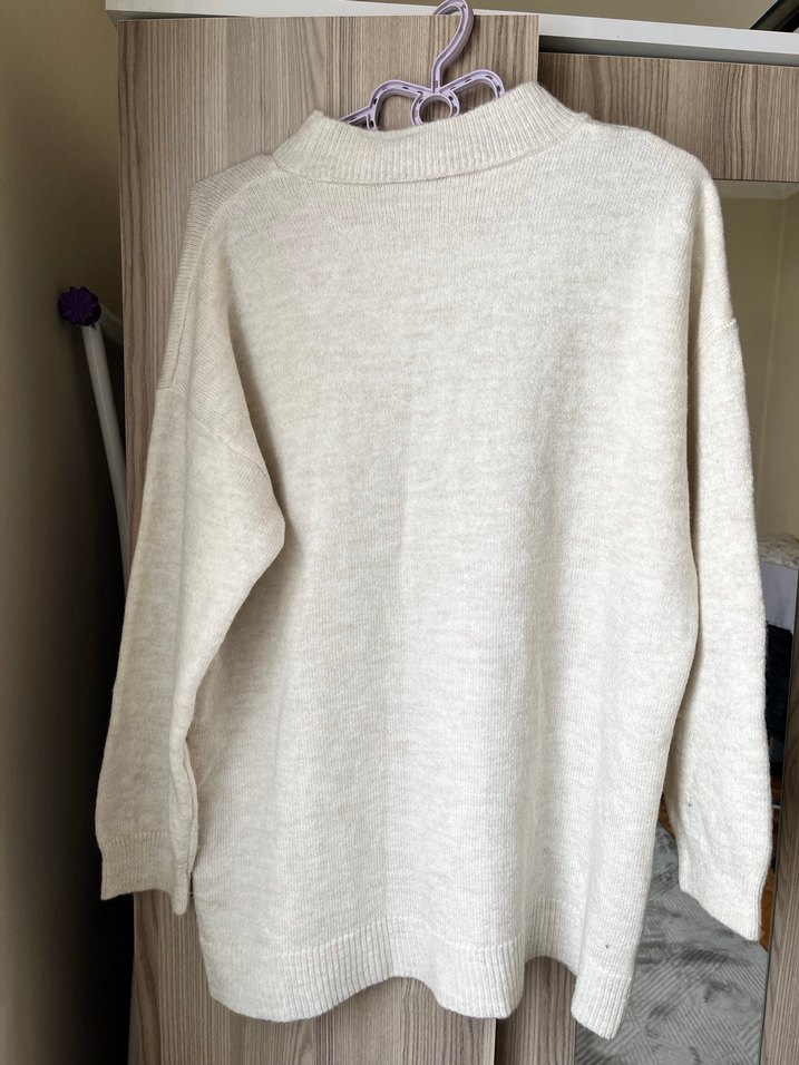 Kadın Beyaz Yünlü Bisiklet Yaka Kazak - Görsel 3