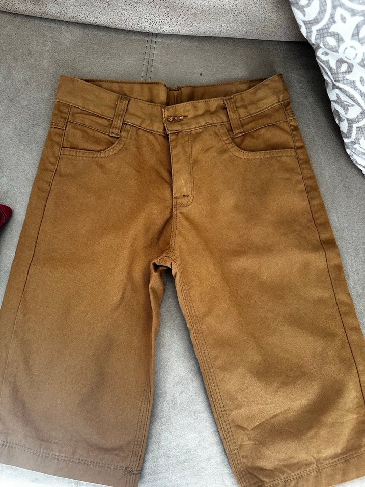 Düğmeli Beyaz Desenli Kadın Gömlek - Görsel 4