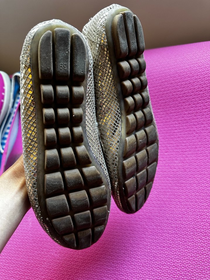 Altın Renkli Yılan Desenli Tokalı Loafer - Görsel 2