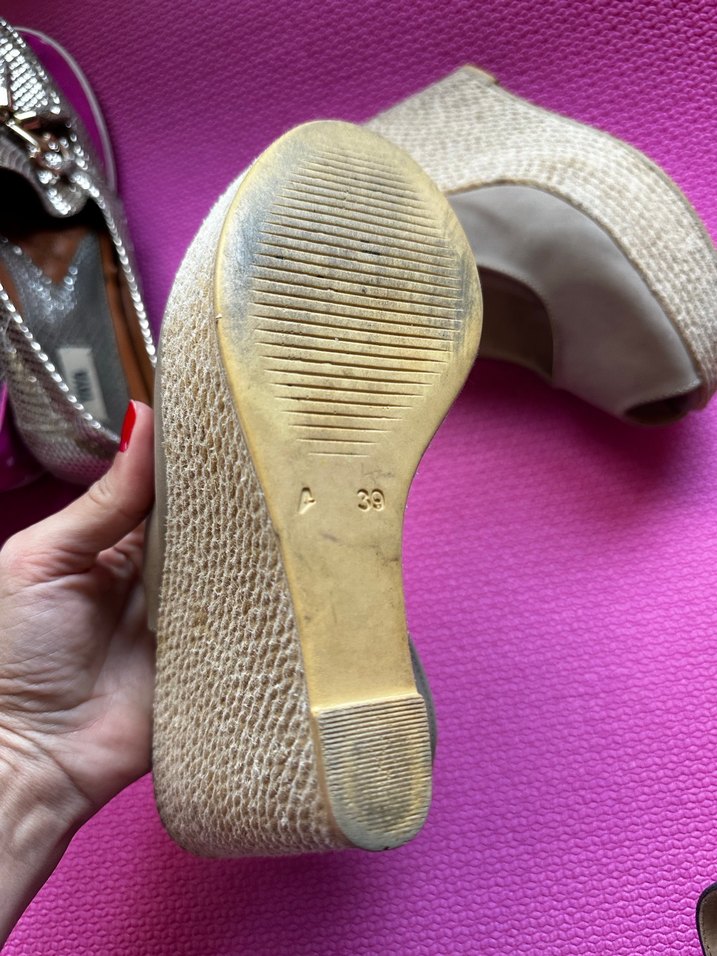 Bej Tokalı Kadın Dolgu Topuklu Ayakkabı - Görsel 4