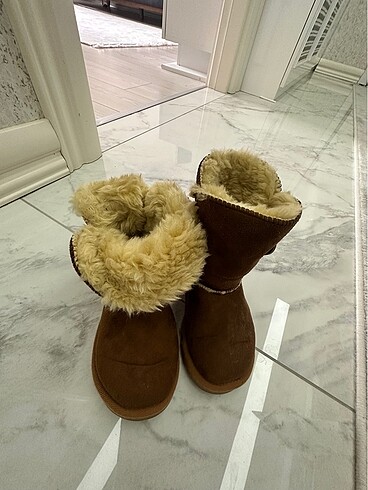 Ugg Çocuk ugg bot