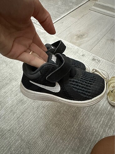 Nike Nike çocuk ayakkabısı