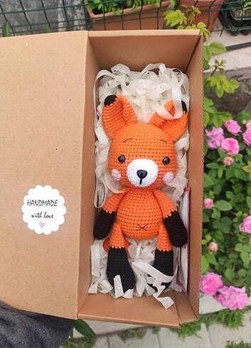  Amigurumi raindrop tilki
