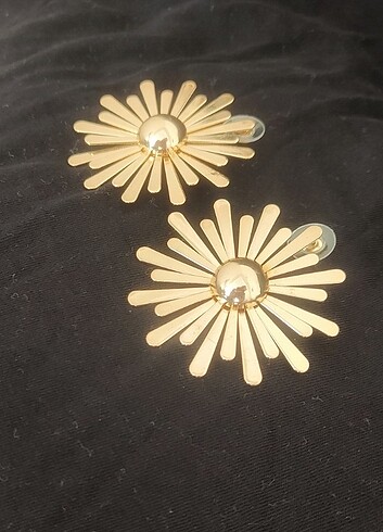 Gold çiçek küpe 