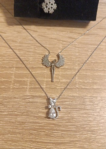 Mini Altın Zincir Detaylı Kadın Kolye - Görsel 4