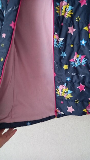 LC Waikiki Ponny mont