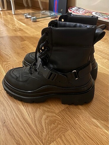 Deri bayan bot - Görsel 2