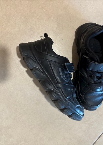 Erkek Çocuk Siyah Cırtlı Spor  Deri Ayakkabı - Görsel 4