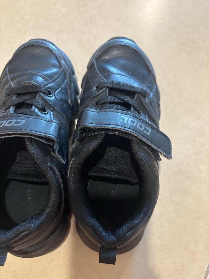 Erkek Çocuk Siyah Cırtlı Spor  Deri Ayakkabı - Görsel 2