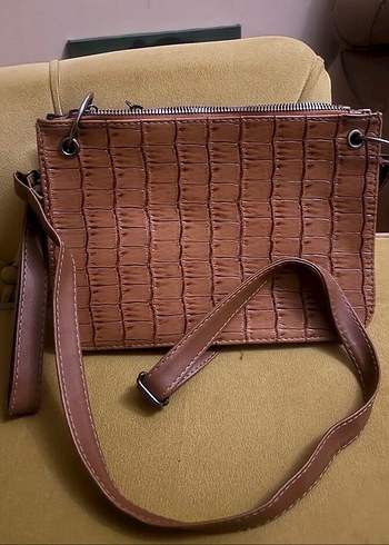 4 adet çanta hepsi bir arada  Kadın Çanta 650 tl - Görsel 10