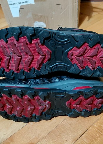 Slazenger Outdoor Spor Bot Sağlam,Diri ve Sorunsuz. - Görsel 9