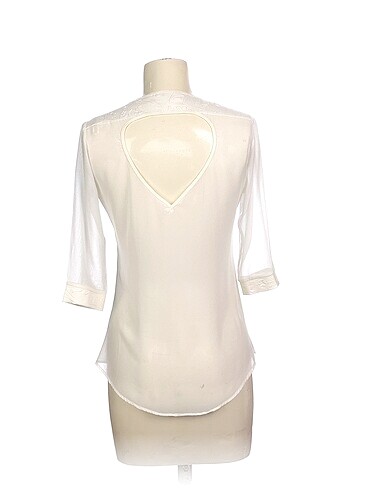 s Beden PreLoved Bluz %70 İndirimli.