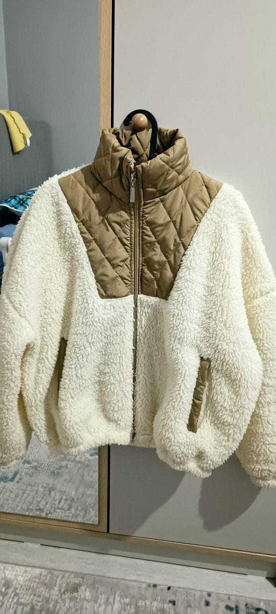 Beyaz Yumuşak peluş mont - Görsel 2