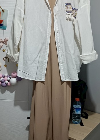 Bej Yüksek Yakalı Uzun Kadın Elbise - Görsel 3