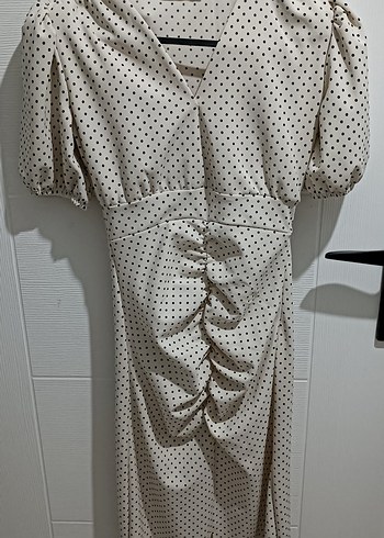 Bej Puantiyeli V Yaka Uzun Elbise - Görsel 2