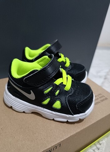 Nike Nike orijinal 19.5 numara