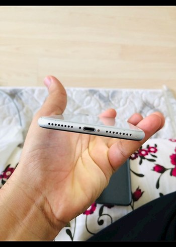 iPhone 8 plus - Görsel 2