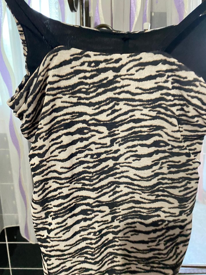 Zebra Desenli Pliseli Kadın Mayo - Görsel 4