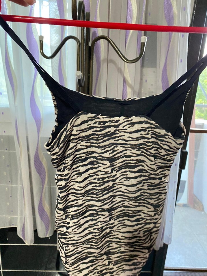 Zebra Desenli Pliseli Kadın Mayo - Görsel 3