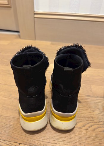 Elle Kürklü Siyah Sarı Yüksek Topuklu Kadın Spor Ayakkabı - Görsel 4